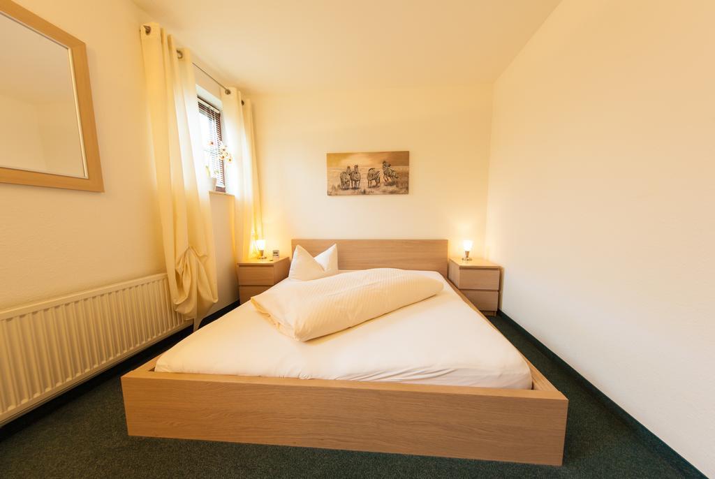 Garni-Hotel An Der Weide Berlin Exteriör bild